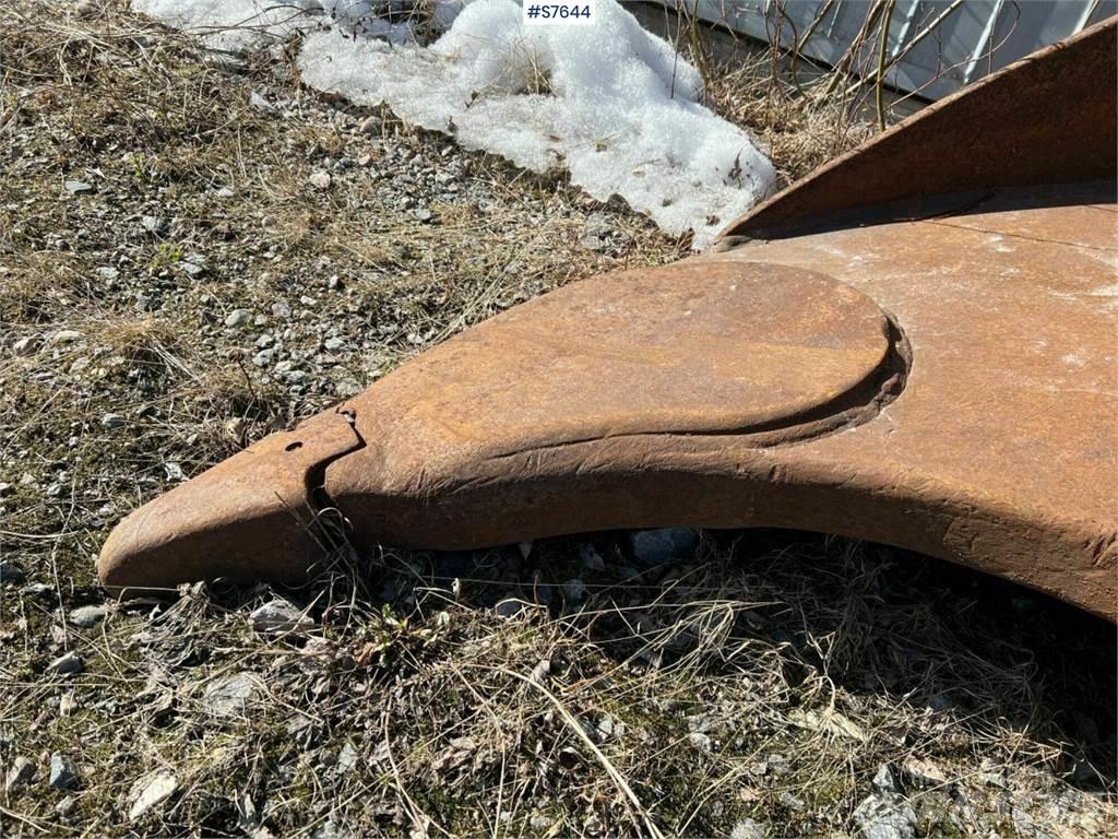  Tjälkrok okänd Asfaldilaoturid