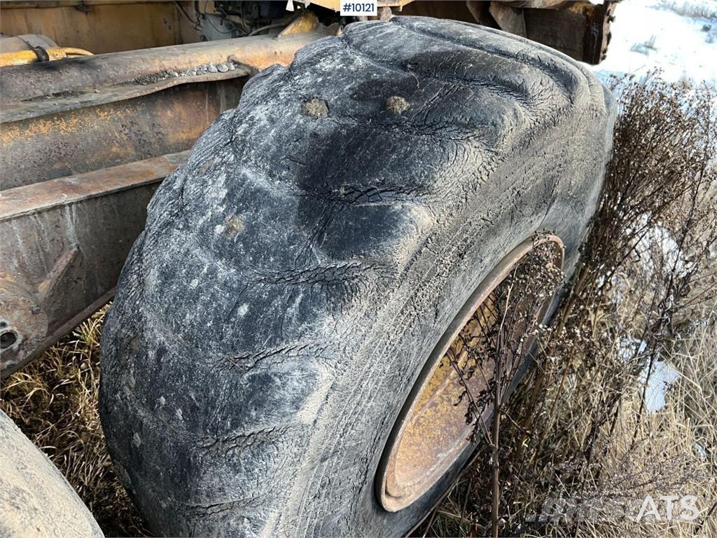 Volvo BM 861 Dumper Liigendraamiga pinnaseveokid