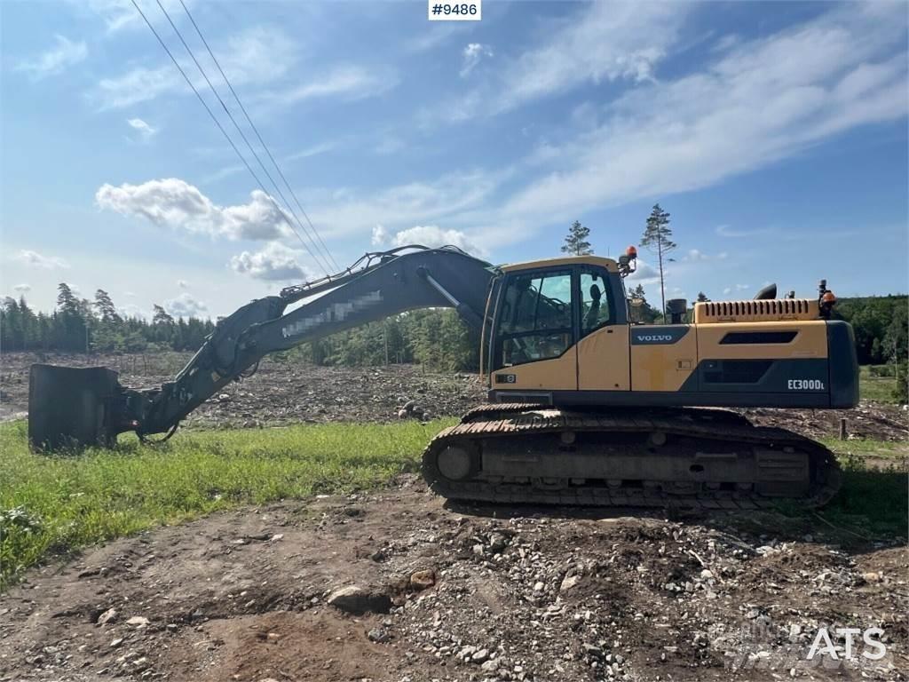 Volvo EC300DL Roomikekskavaatorid