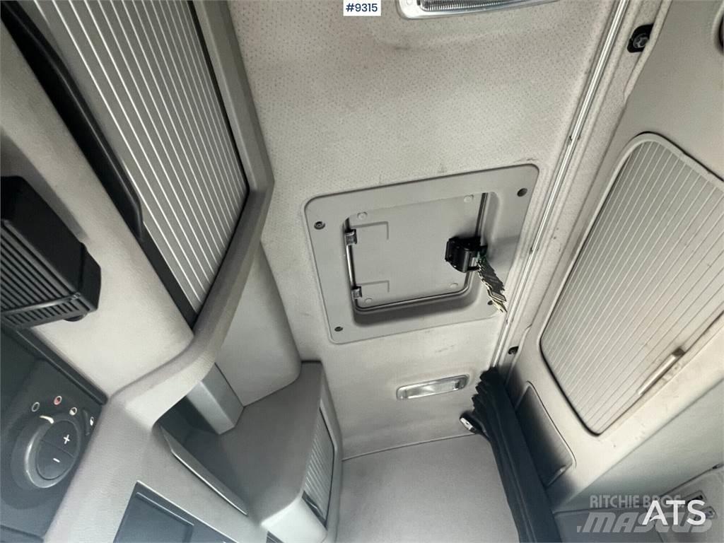 Volvo FH 460 8X4 Sadulveokid