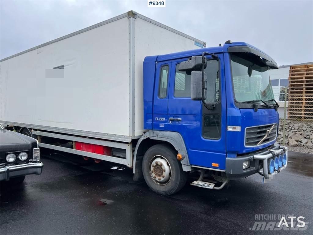 Volvo FL6 4X2 Furgoonautod