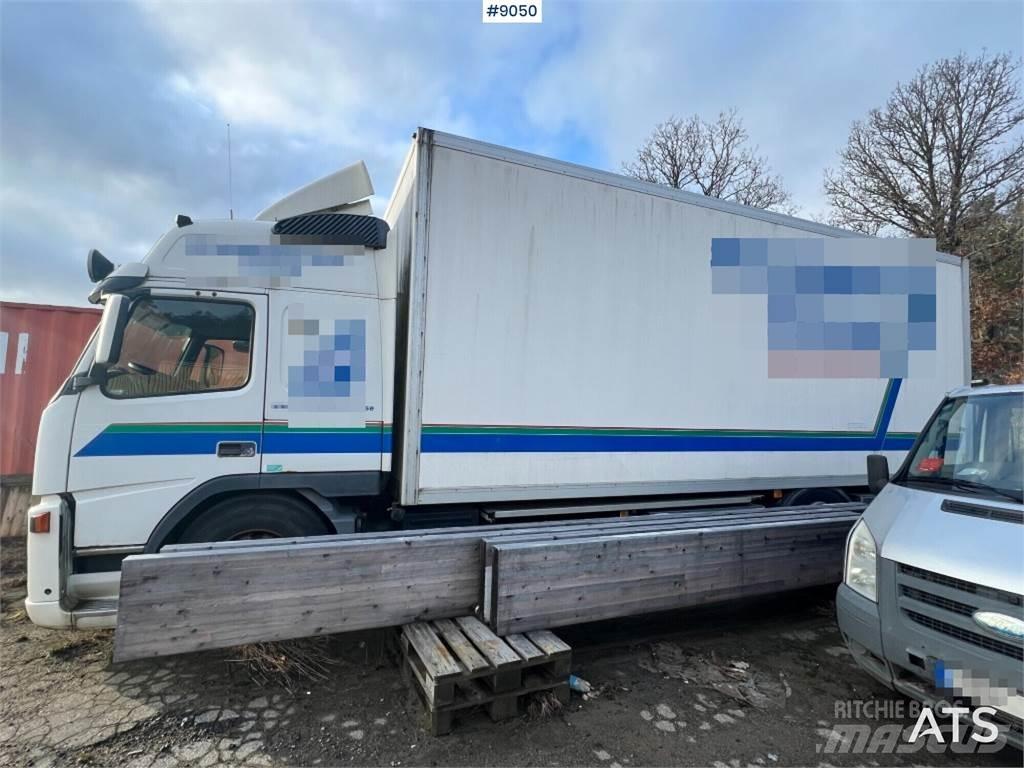 Volvo FM9 4X2 Furgoonautod