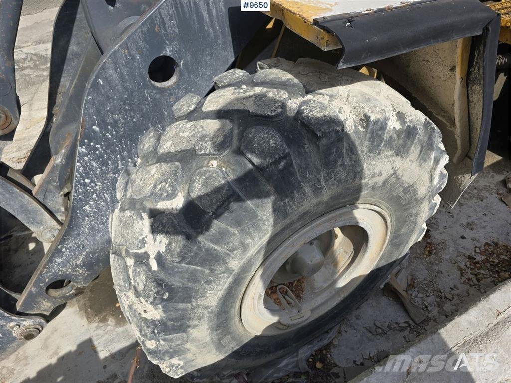 Volvo L120 Ratasbuldooserid