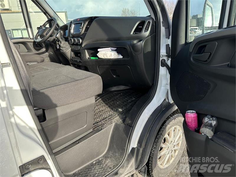 Iveco Daily Sõiduautod