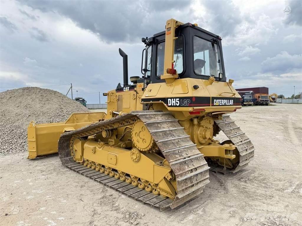 CAT D5H LGP Buldooserid