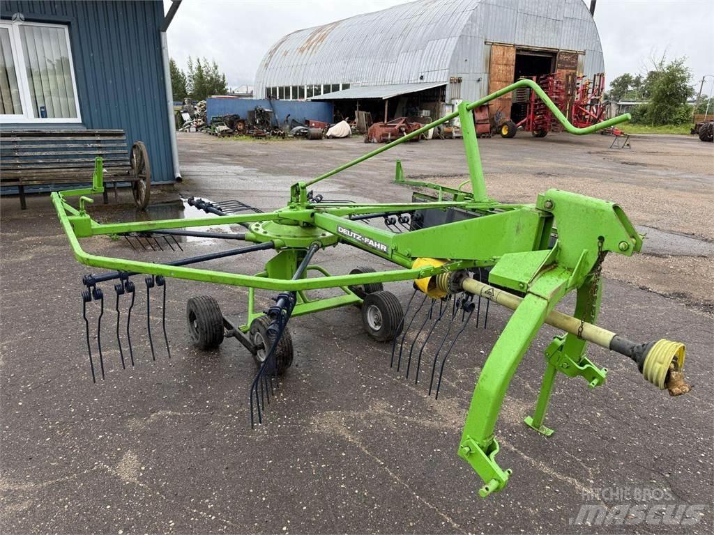 Deutz-Fahr 300 Söödajagajad/mikserid