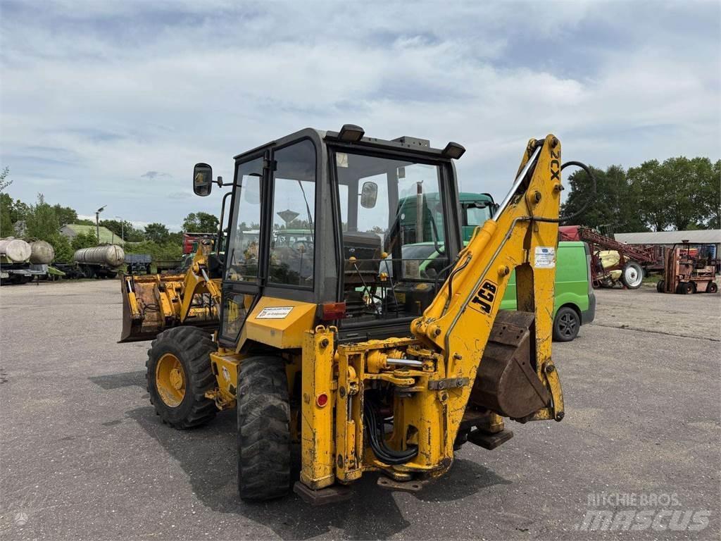 JCB 2CX Ekskavaatorlaadurid