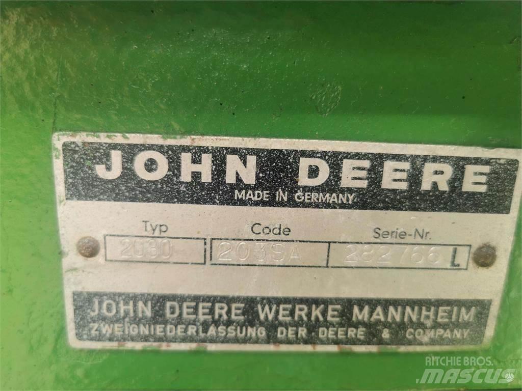 John Deere 2030 Traktorid
