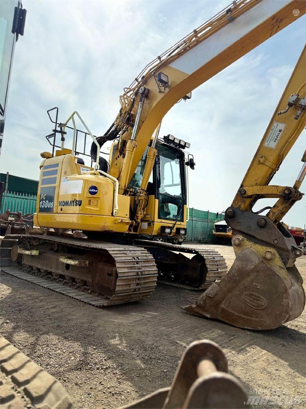 Komatsu PC138US Roomikekskavaatorid