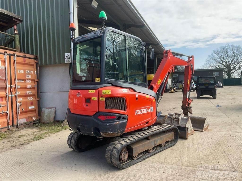 Kubota KX030-4 Miniekskavaatorid < 7 t