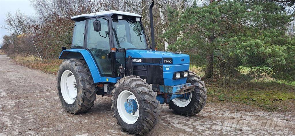 New Holland 7740 Traktorid