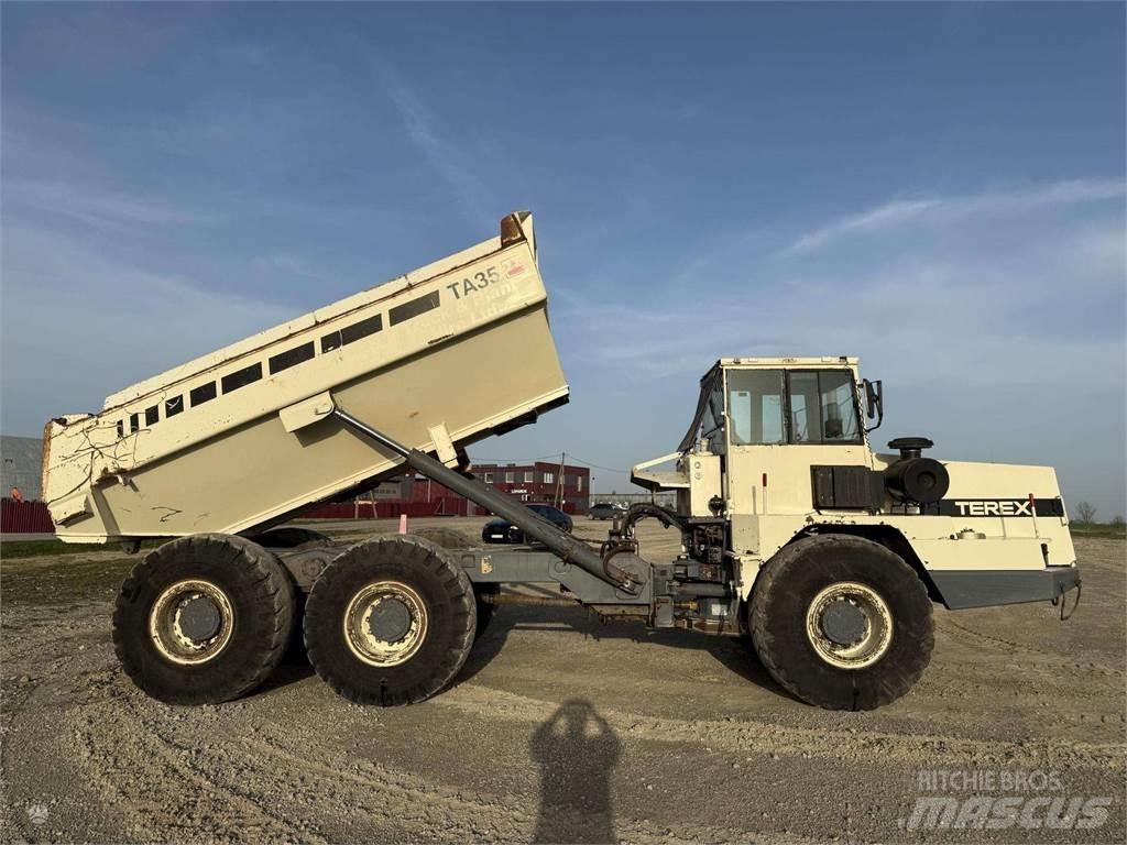 Terex TA 25 Liigendraamiga pinnaseveokid