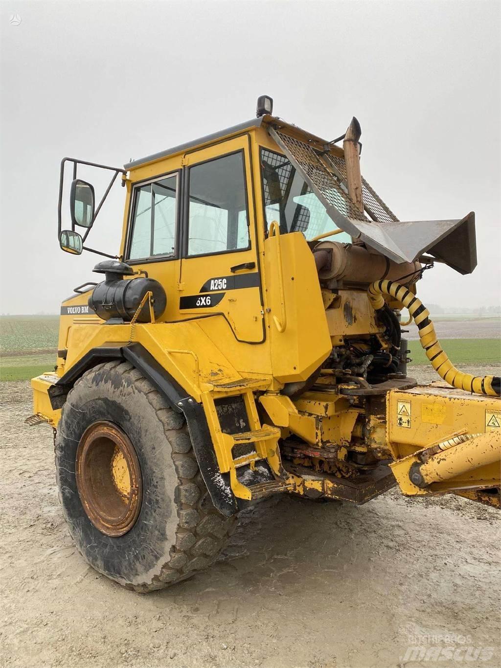 Volvo A25C , Nr.7 Liigendraamiga pinnaseveokid