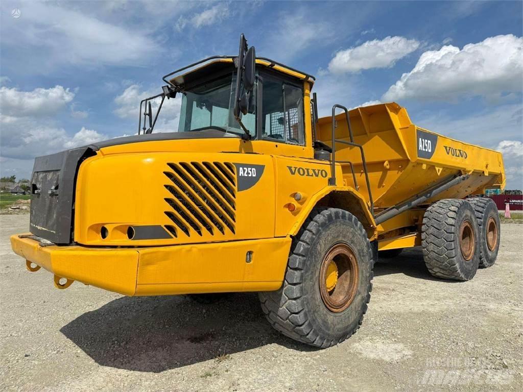 Volvo A25D Liigendraamiga pinnaseveokid