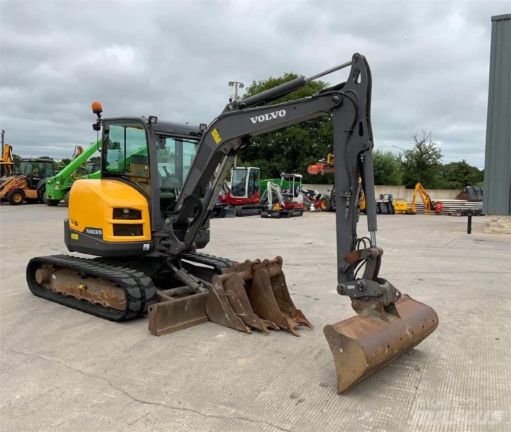 Volvo ECR50 Roomikekskavaatorid