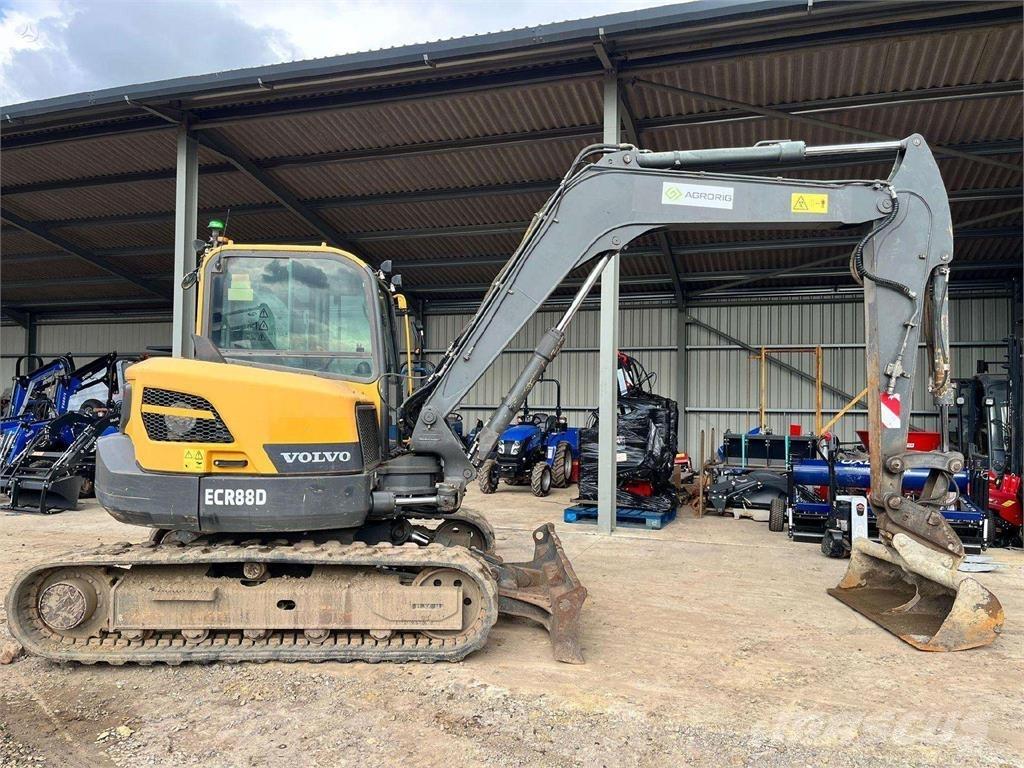 Volvo ECR88D Roomikekskavaatorid