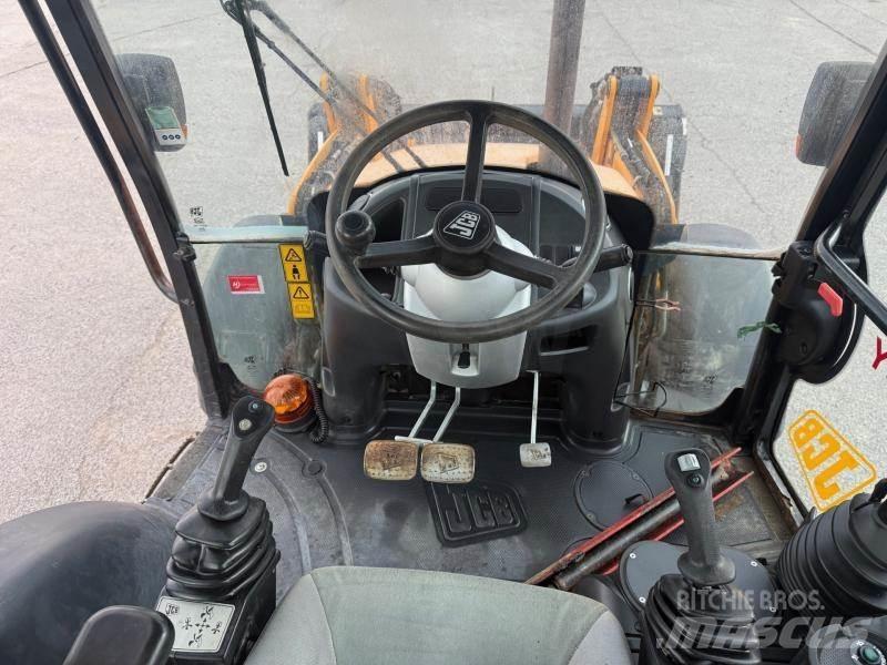 JCB 3 CX Ekskavaatorlaadurid