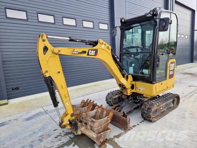 CAT 301.6 Miniekskavaatorid < 7 t