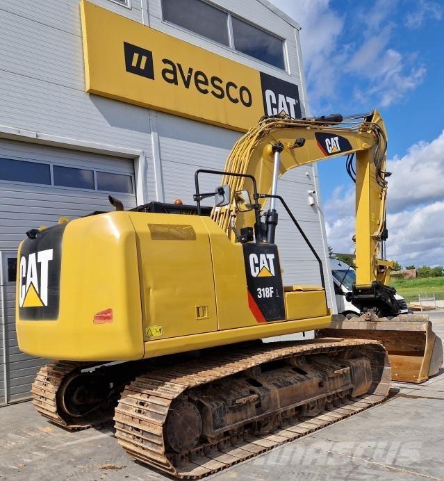 CAT 318FL Roomikekskavaatorid