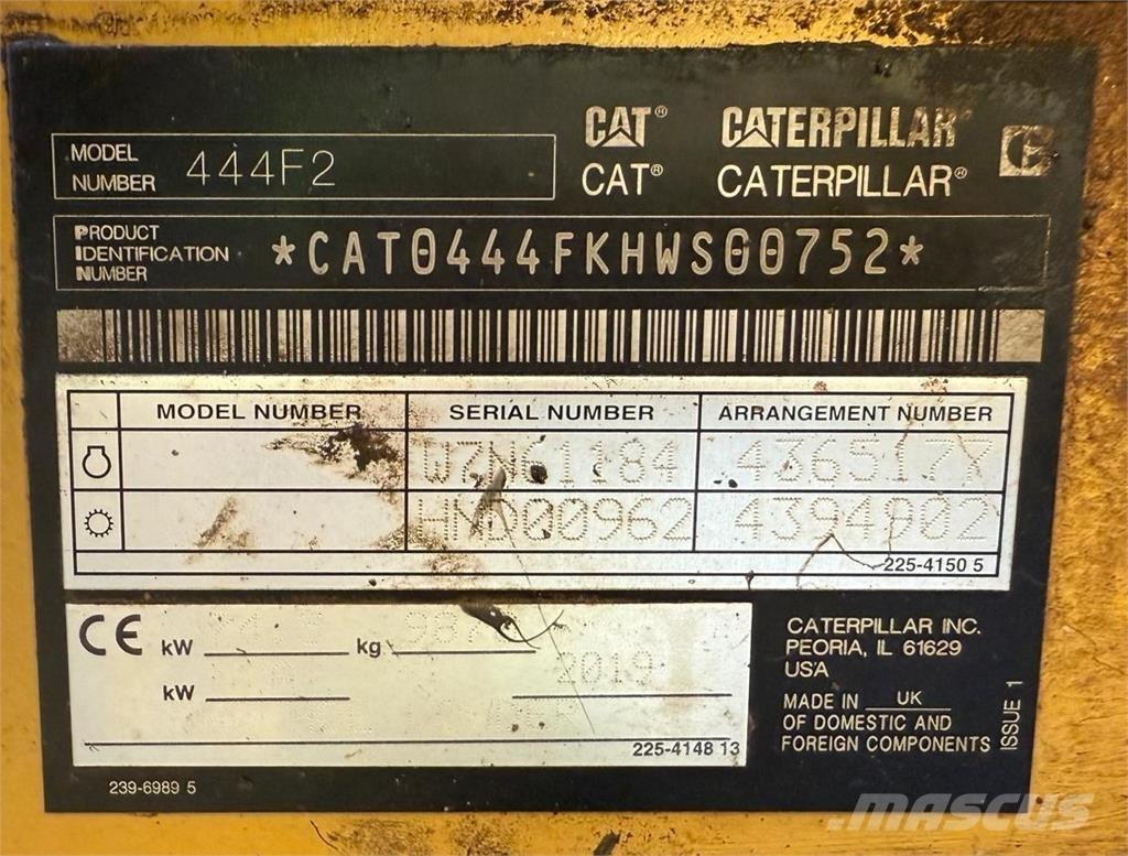 CAT 444F2 Ekskavaatorlaadurid