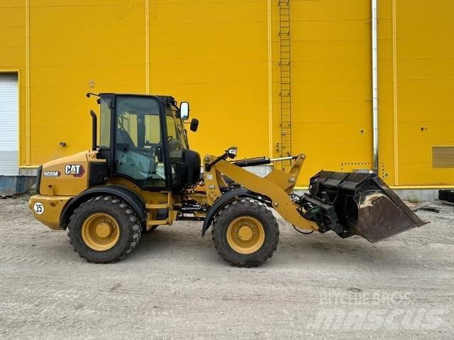 CAT 908-14 Rataslaadurid