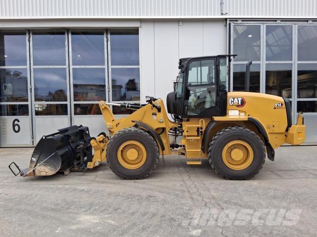CAT 914 Rataslaadurid