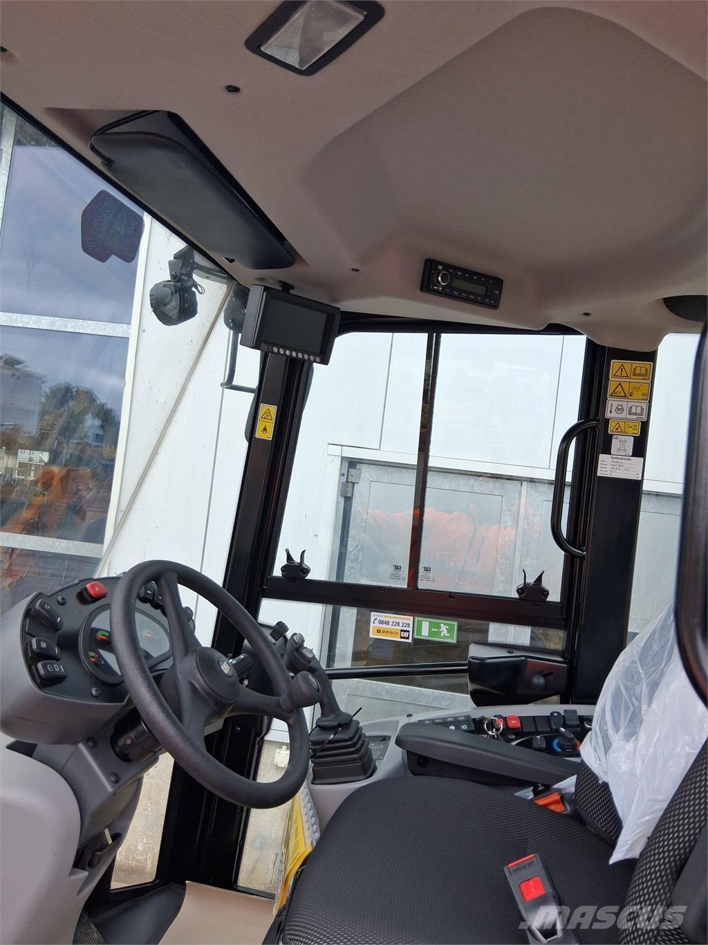 CAT 914 Rataslaadurid