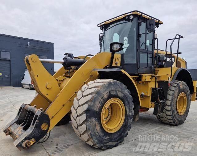 CAT 962M Rataslaadurid