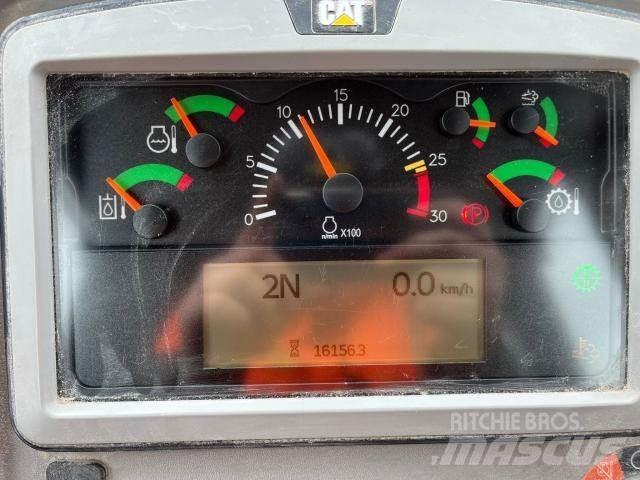 CAT 982M Rataslaadurid