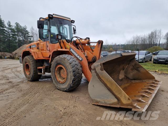 Doosan DL200 Rataslaadurid