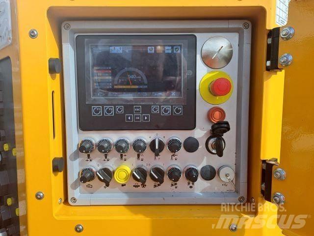 Klemm KR806-3GS Tugikäppadega puurmasinad