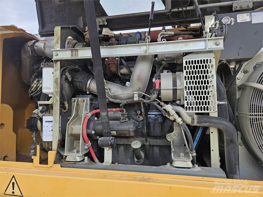 Liebherr A916 Muu