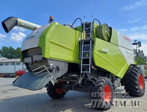 CLAAS Tucano 440 Teraviljakombainid
