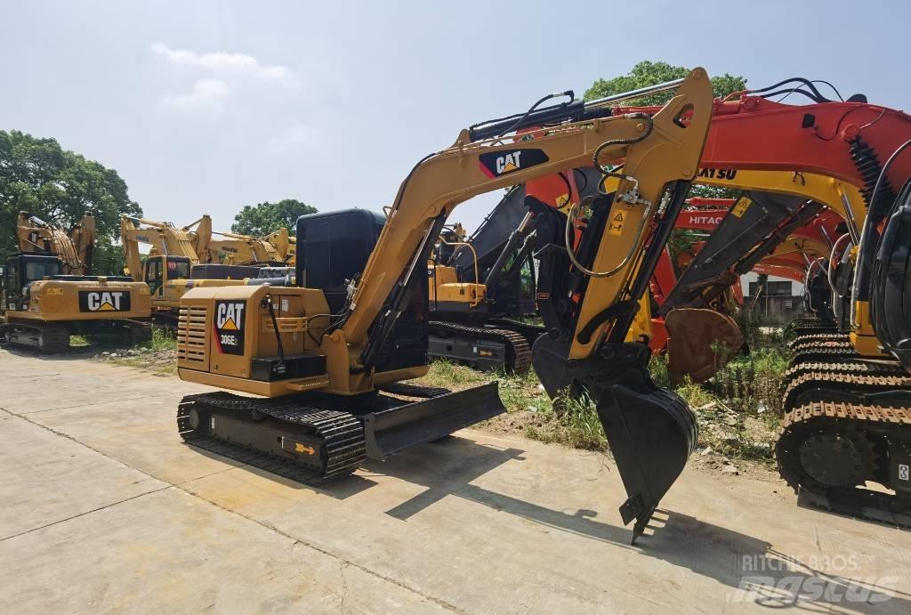 CAT 306E2 Roomikekskavaatorid