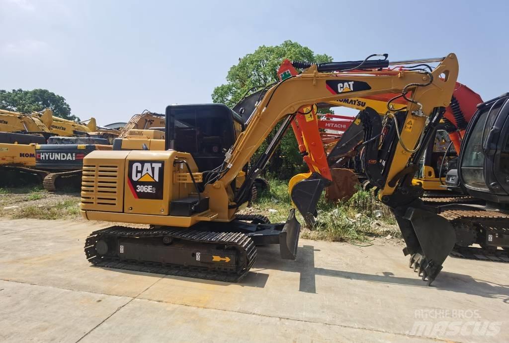 CAT 306E2 Roomikekskavaatorid