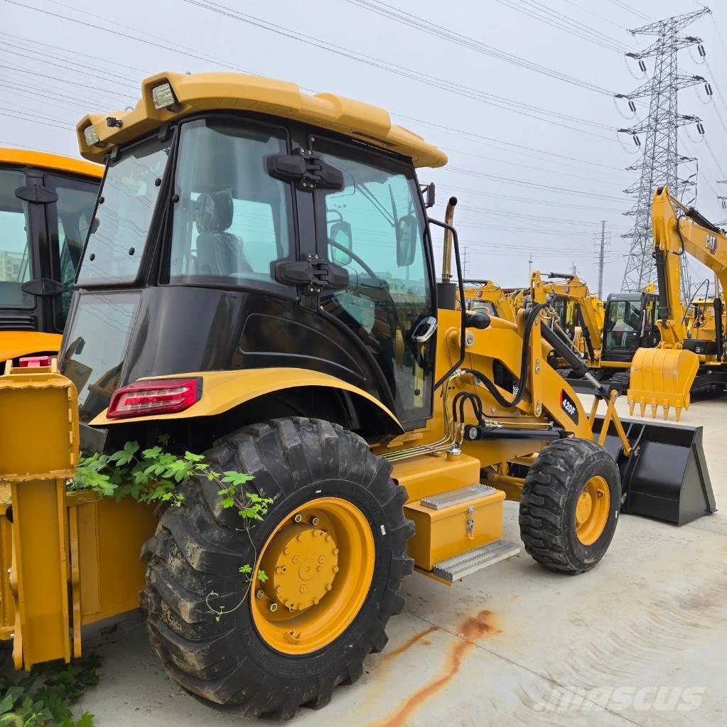 CAT 420F Ekskavaatorlaadurid