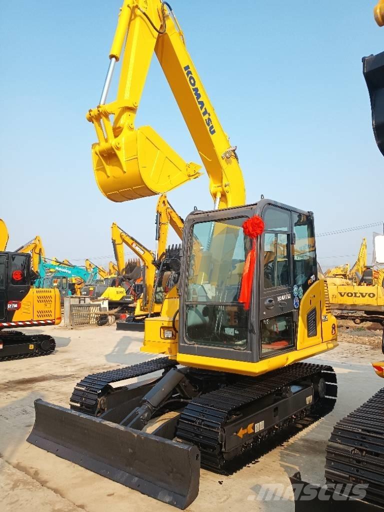 Komatsu PC 70 Väikeekskavaatorid 7t-12t