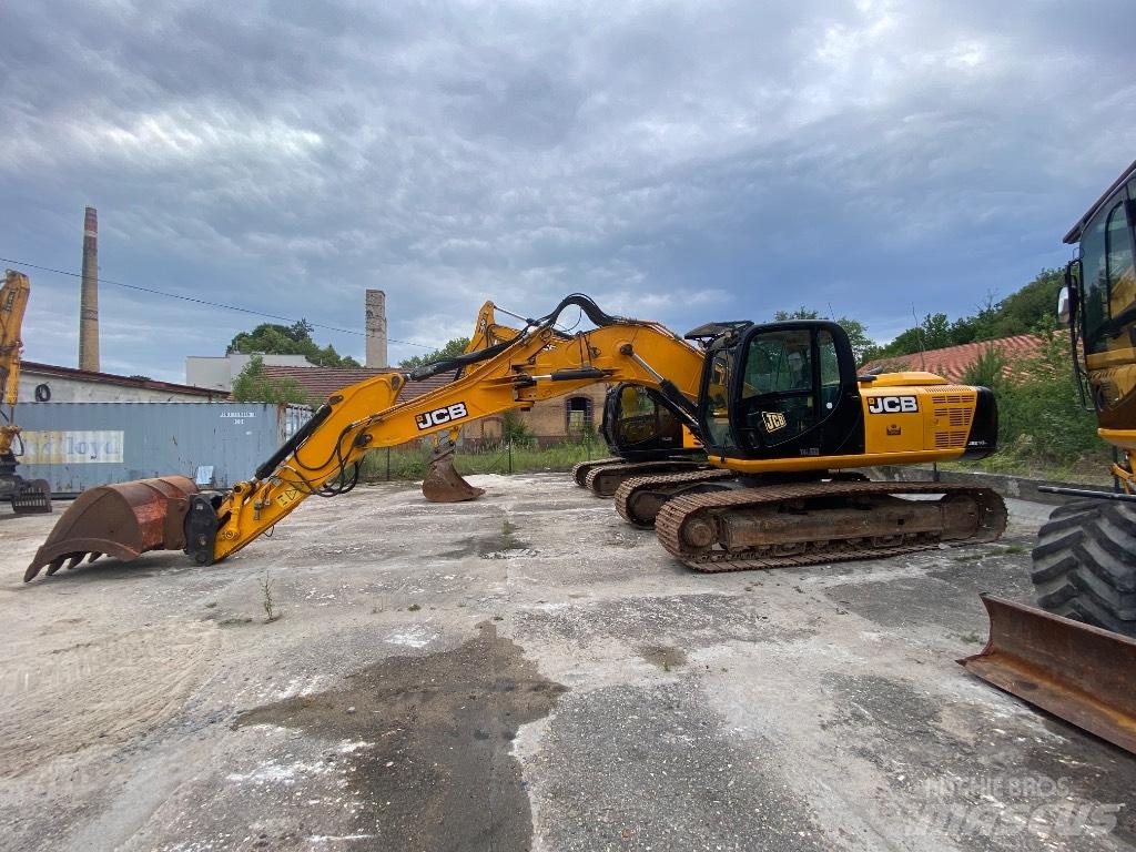 JCB JS 210 LC Roomikekskavaatorid