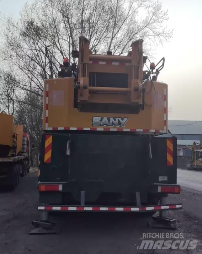 Sany SAC4000T Maastikutõstukid