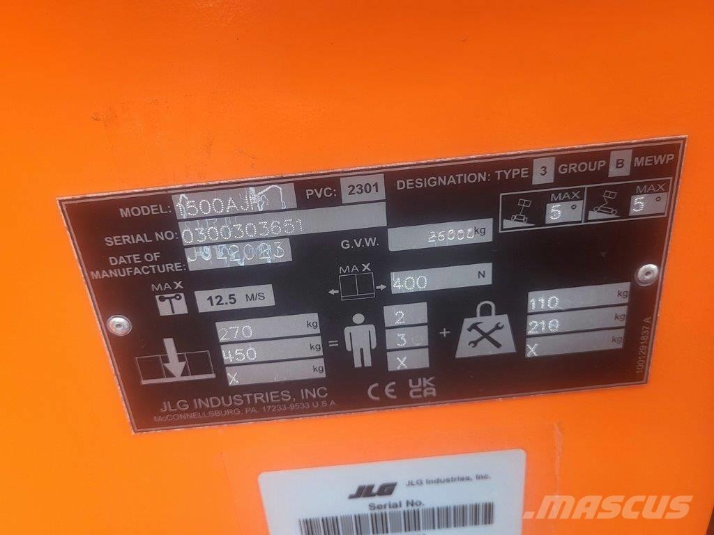 JLG 1500AJP Iseliikuvad poomtõstukid