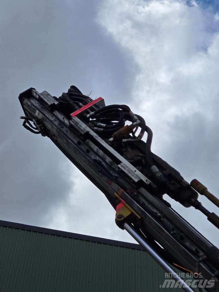 Atlas Copco ROC D3 Vertikaalsed puurmasinad