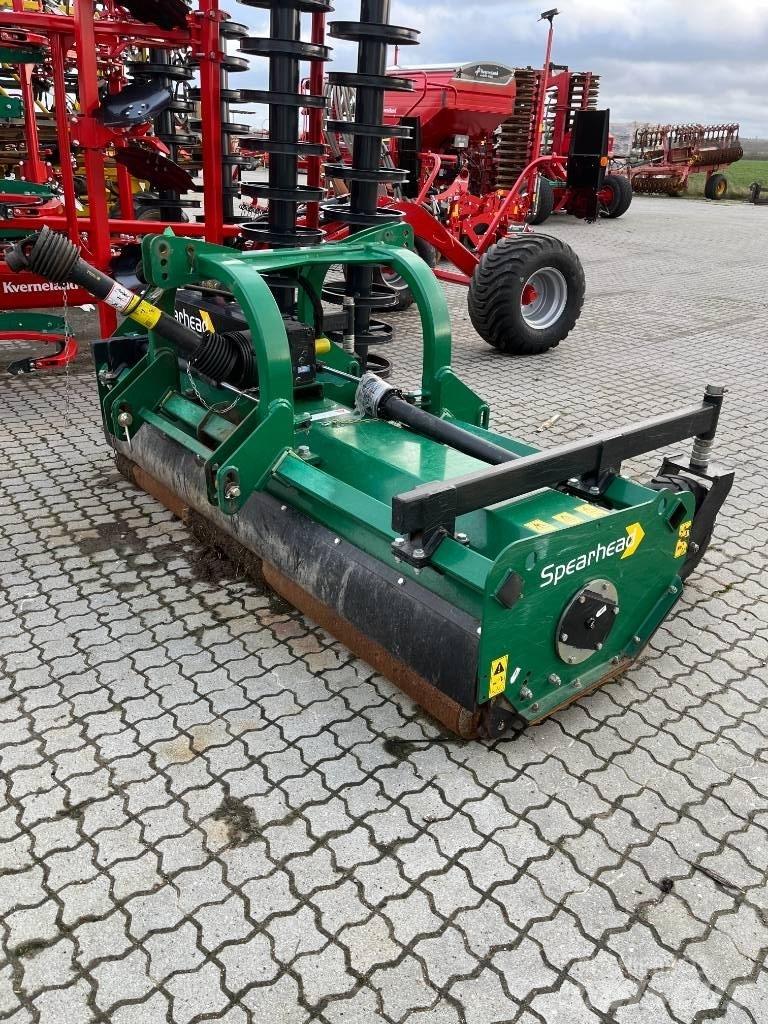 Spearhead Q 2500 HD Niidukid