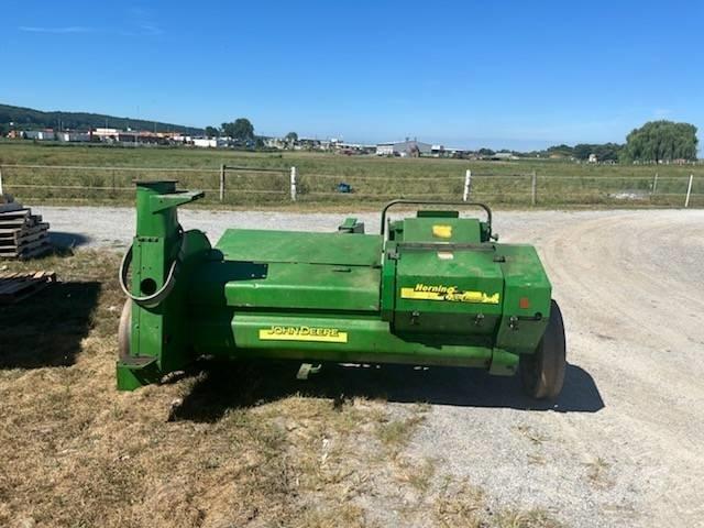 John Deere 3950 Silokombainid