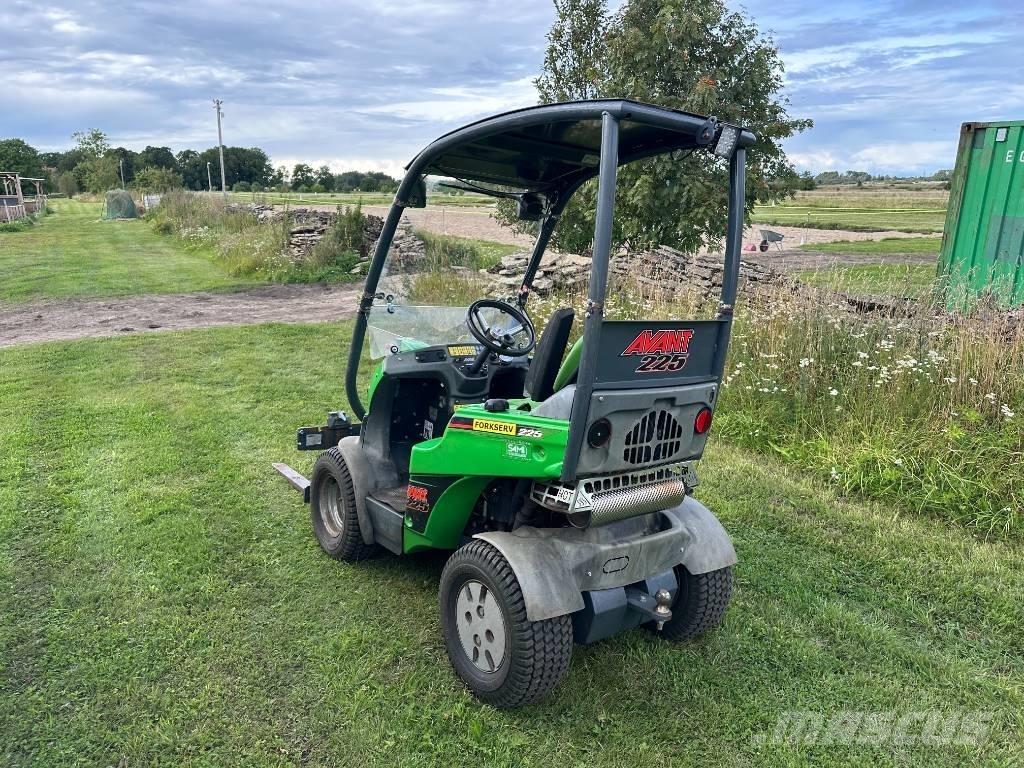 Avant 225 Kompaktlaadurid