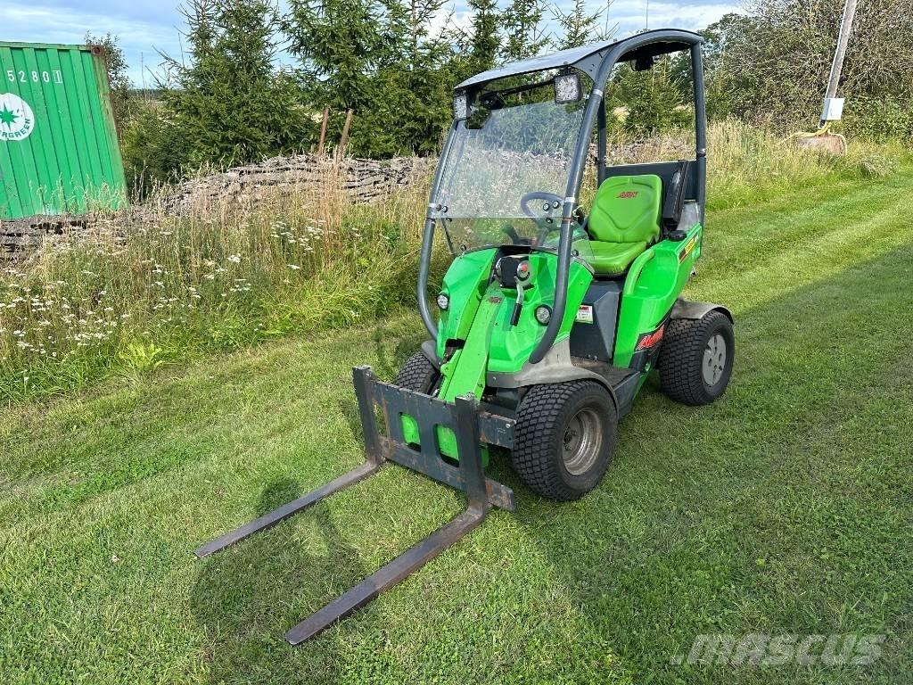 Avant 225 Kompaktlaadurid