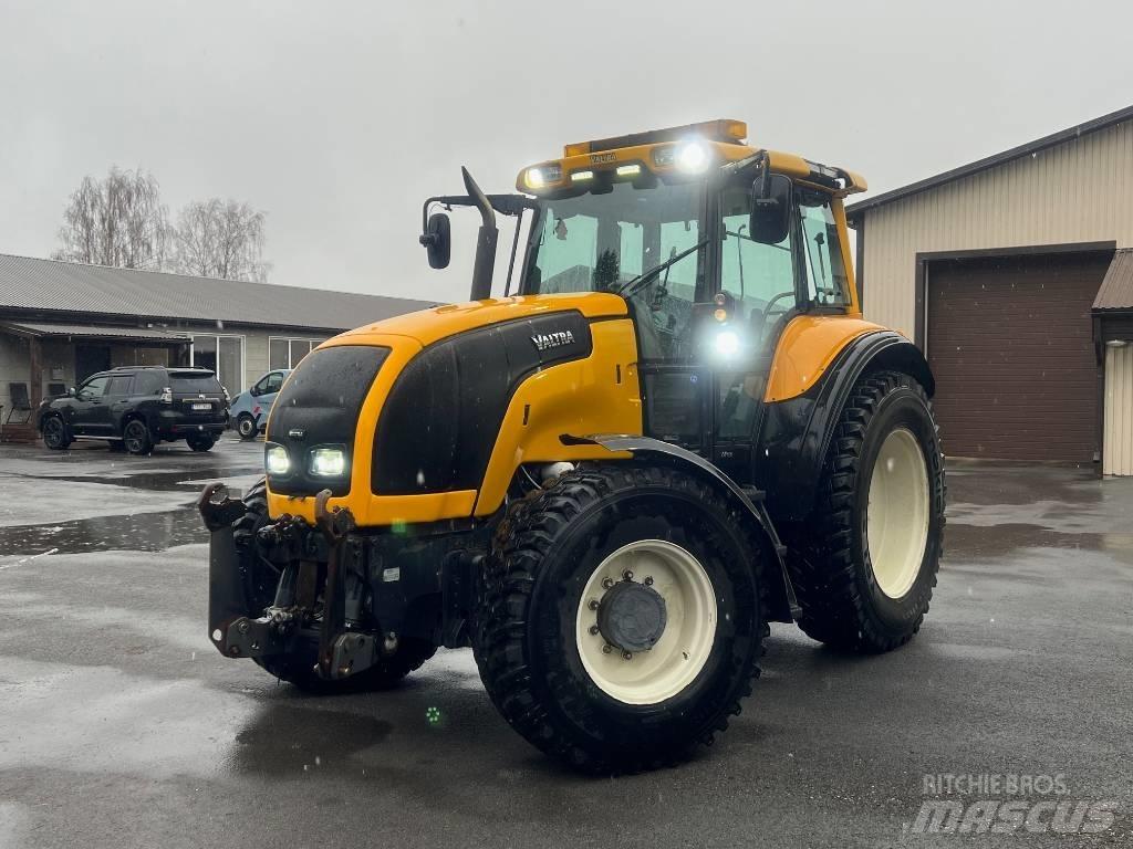 Valtra M 150-4 Traktorid