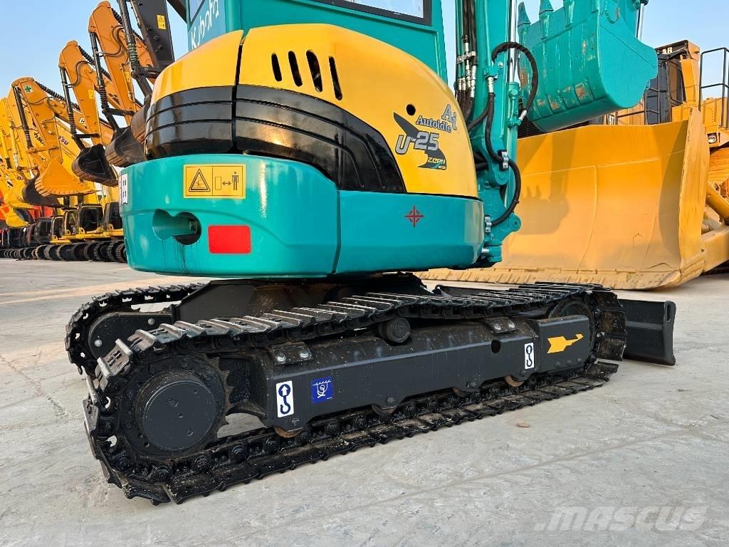 Kubota U 25 Miniekskavaatorid < 7 t