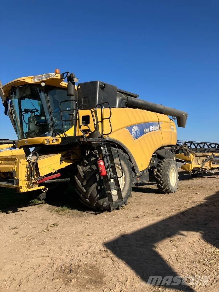 New Holland CX 8080 Teraviljakombainid