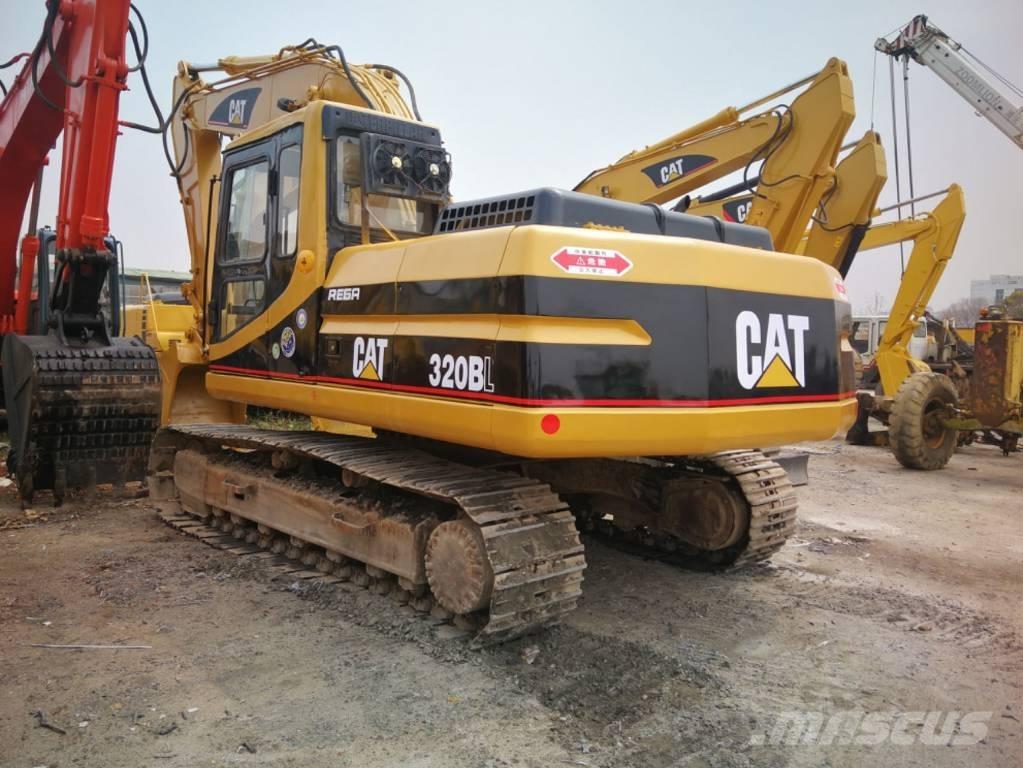 CAT 320 B L Roomikekskavaatorid