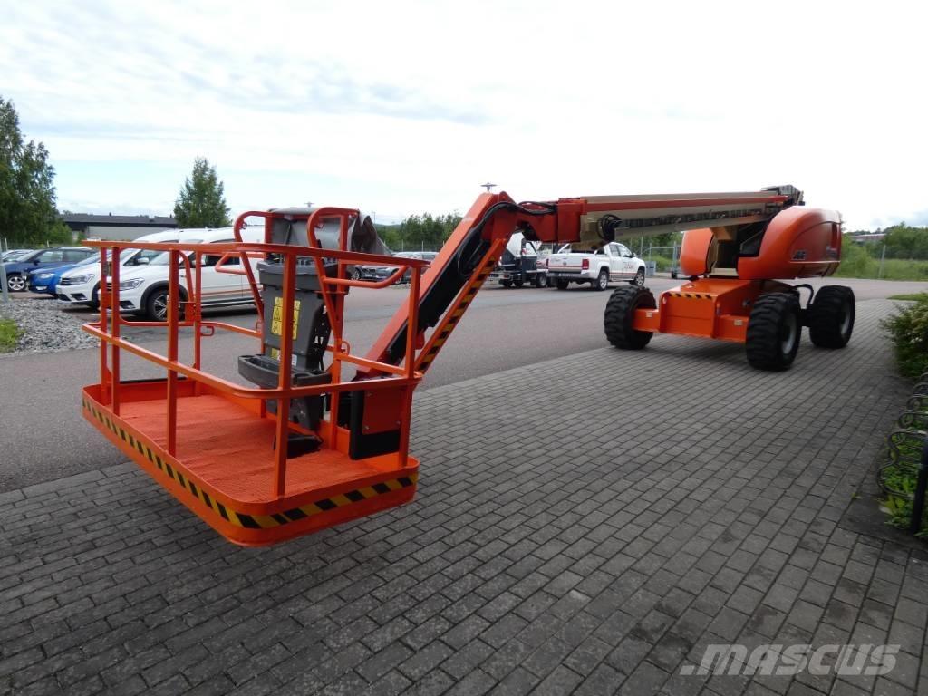 JLG 660 SJ Bomlift Iseliikuvad poomtõstukid
